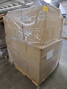 lot 53878 image: Pallet of Various Items Including Outdoor Light Fixtures and More