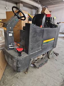 lot 53884 image: NSS Ride-On Floor Scrubber Machine