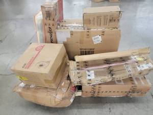 lot 53721 image: MYSTERY lot Pallet of Randomness