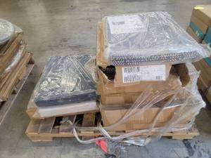 lot 53724 image: Mixed Home Organization Storage Products Lot