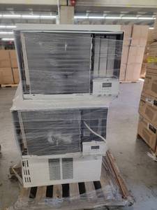 lot 53762 image: LG Window Air Conditioner Unit with Remote Control bulk Pallet