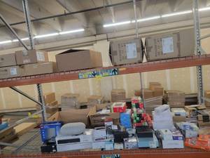 lot 60792 image: Mixed Electronics and Accessories Wholesale Lot