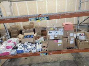 lot 60793 image: Mixed Electronics Lot - Power Banks, Charging Accessories, and Tech Devices