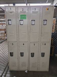 lot 70000 image: Lockers Double Tier Metal Storage