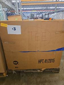 lot 197792 image: Pallet of Various Sizes of Clothing