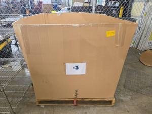 lot 197794 image: Pallet of Various Sizes of Clothing