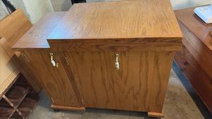 lot 51891 image: Oak Wood Sewing Machine Cabinet with Fold Out Extension - Retail $150