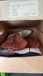 lot 51921 image: LML 1334 Calf Leather Western Cowboy Boots Size 7 - Retail $75