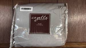 lot 51933 image: Cozelle Microfiber 4 Piece Queen Sheet Set - Retail $25