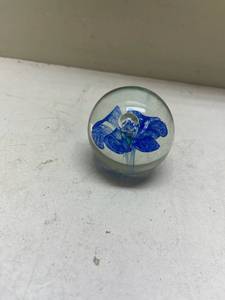 lot 615 image: Glass Paperweight with Blue Flower Design