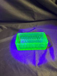 lot 620 image: Green Depression Uranium Glass Butter Dish - Top Only