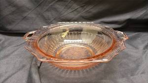 lot 682 image: Pink Depression Glass Serving Bowl with Handles