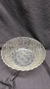 lot 692 image: Clear Glass Basketweave Pattern Serving Bowl - Neodymium Glow