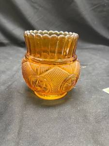 lot 786 image: Amber Glass Toothpick Holder with Crown Edge