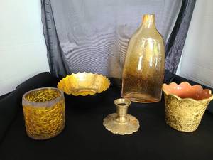 lot 1077 image: China brass candle holder, bubble glass vase, more