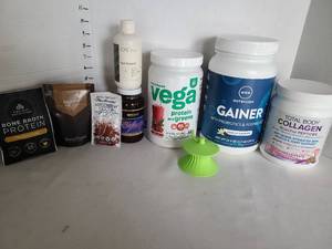 lot 1266 image: Health aid powders and more