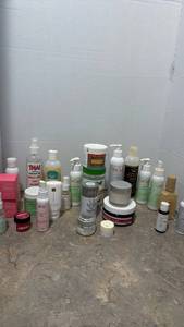 lot 1451 image: Mixed Beauty and Skincare Product Lot