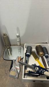 lot 1457 image: Helen of Troy curling iron, round brushes, combs, and more