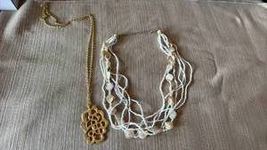 lot 1902 image: Necklaces