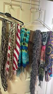 lot 1564 image: Scarves