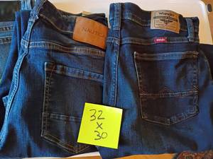 lot 1629 image: Mens Jeans.  32 x 30 and 32 x 32