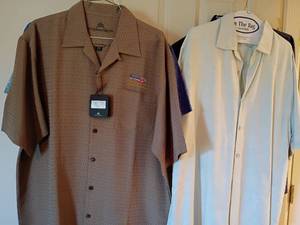 lot 1635 image: Mens Short Sleeve Shirts.   Size XL