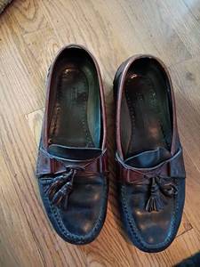 lot 1647 image: Mens Shoes.  Johnston and Murphy.  Size 12