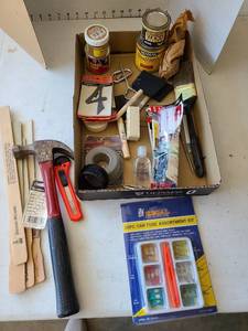 lot 3005 image: Mixed garage shelf lot