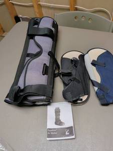 lot 10 image: Equalizer Air Walker Medical Boot with Instructions