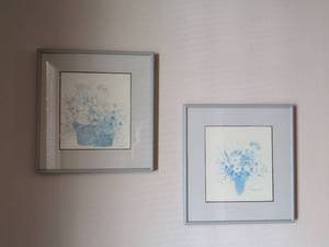 lot 74 image: Blue Floral Bouquet Framed Art Prints Set