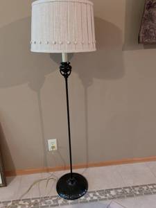 lot 76 image: Black Metal Floor Lamp with White Pleated Drum Shade