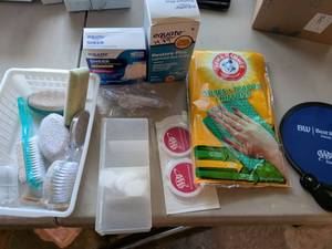 lot 113 image: Mixed Health and Personal Care Bundle