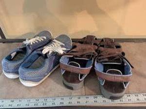 lot 120 image: Womens Canvas Sneakers and Brown Leather Sandals Set