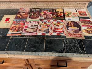 lot 180 image: Cookbook Collection Bundle - Baking, Slow Cooking, Holiday Recipes