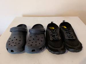 lot 253 image: Crocs Classic Clogs and Water Shoes Bundle