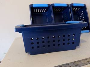 lot 263 image: Blue Plastic Storage Baskets Set