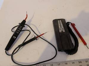 lot 275 image: Amprobe Voltprobe Electrical Testing Kit with Voltage Detector