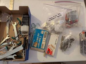 lot 279 image: Hardware Assortment Bundle Nails Screws Fasteners Tools