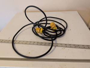 lot 302 image: Extension cord