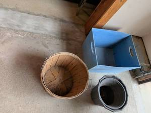 lot 309 image: Assorted Storage Basket and planters