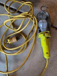 lot 317 image: Yellow Industrial Work Light with Extension Cord