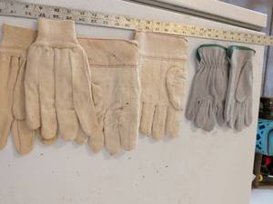 lot 331 image: Work Gloves Collection Mixed Materials