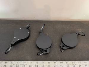 lot 376 image: Set a three hooking goes