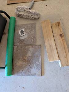 lot 399 image: Mixed Lot of Ceramic Floor Tiles and Wood Planks
