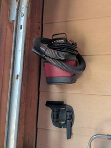 lot 406 image: Shop-Vac 10 Peak HP WetDry Vacuum with Accessories