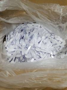 lot 3367 image: Solo 00080-0222 3 White Plastic Taster Spoon