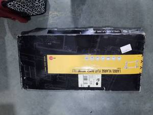 lot 3437 image: Large Flat Panel TV Wall Mount Kit