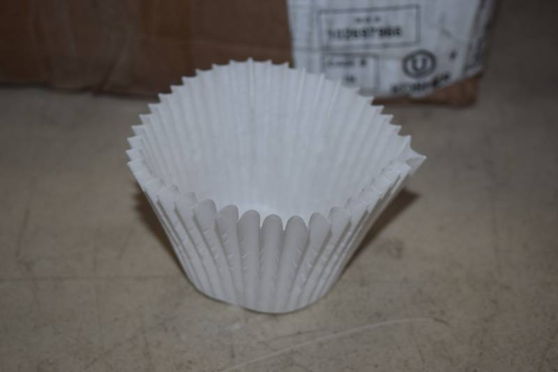 lot 91 image: 12000 Cupcake Papers