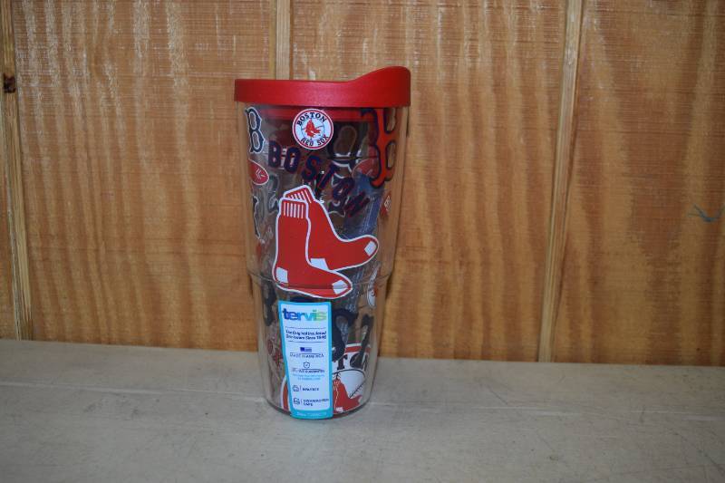 lot 112 image: Boston Red Sox Tervis Tumbler