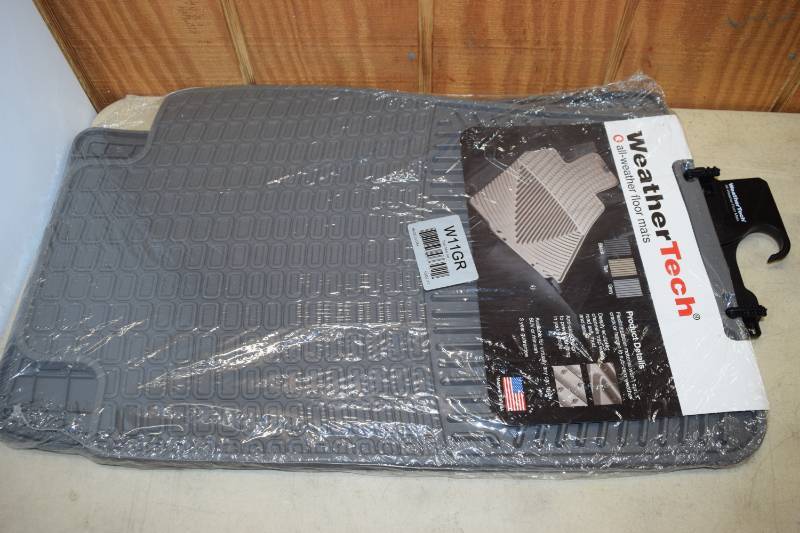 lot 208 image: Set of 2 Weathertech Floormats